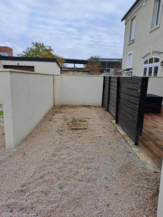 Bel Appartement Grande Terrasse Avec Parking A Dijon Exterior foto